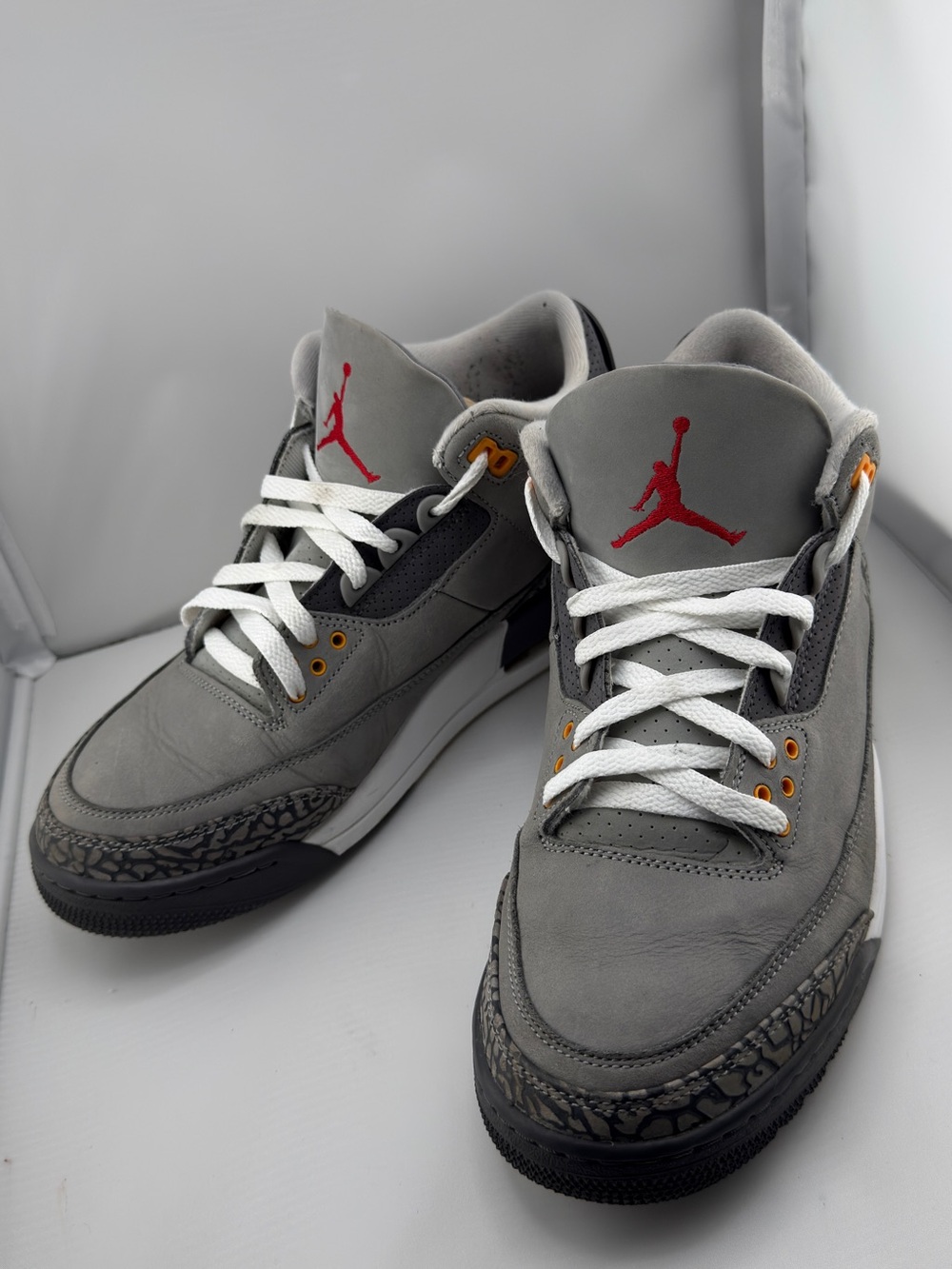 Size 9 - Jordan 3 Retro Mid Cool Grey